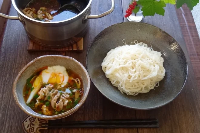 うま辛肉つけそうめん