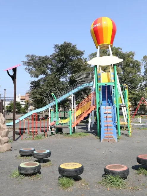 2017年に北園公園がリニューアルされた際に新設されたコンビネーション遊具